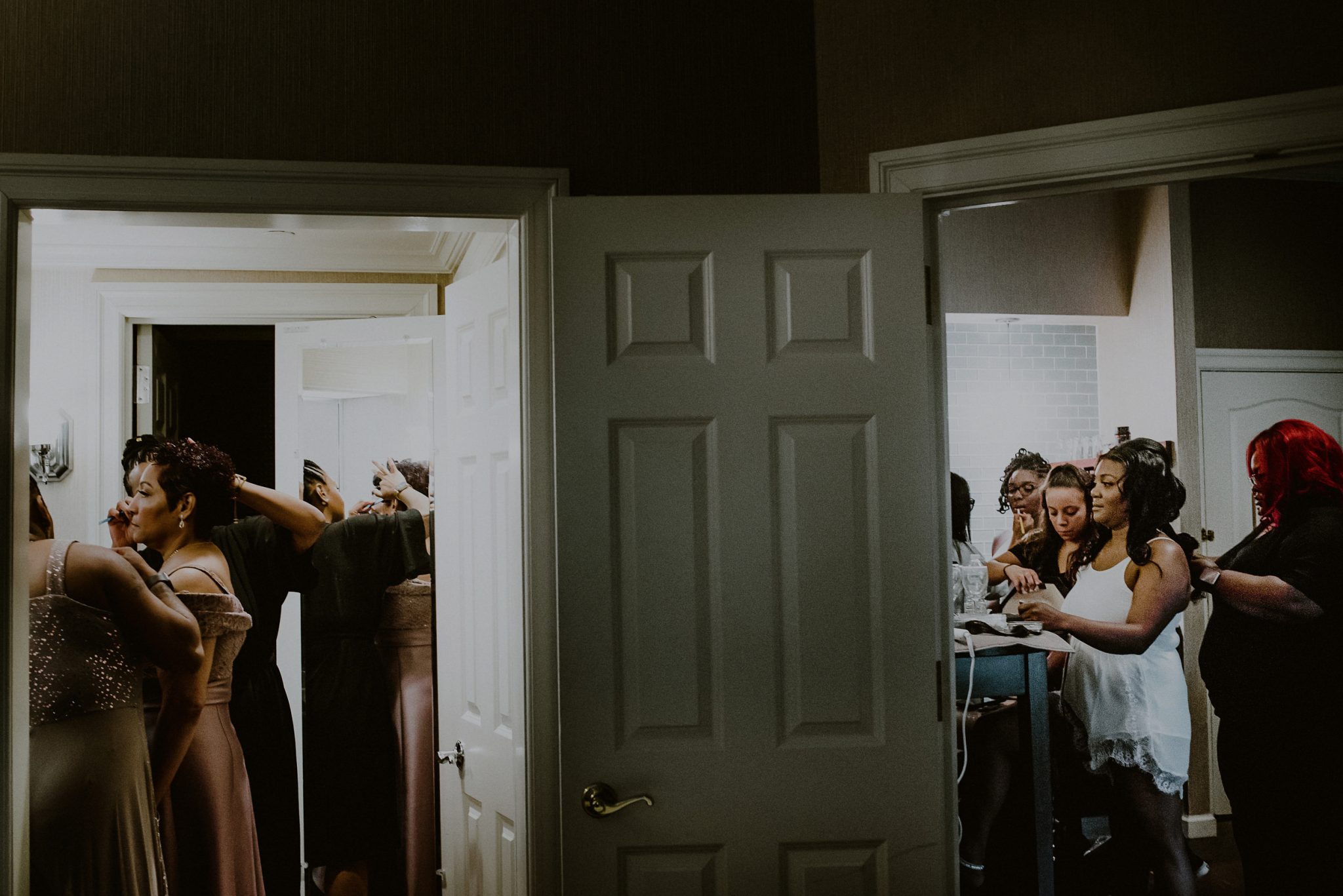 bridal party at hotel preparing for wedding at fox hollow