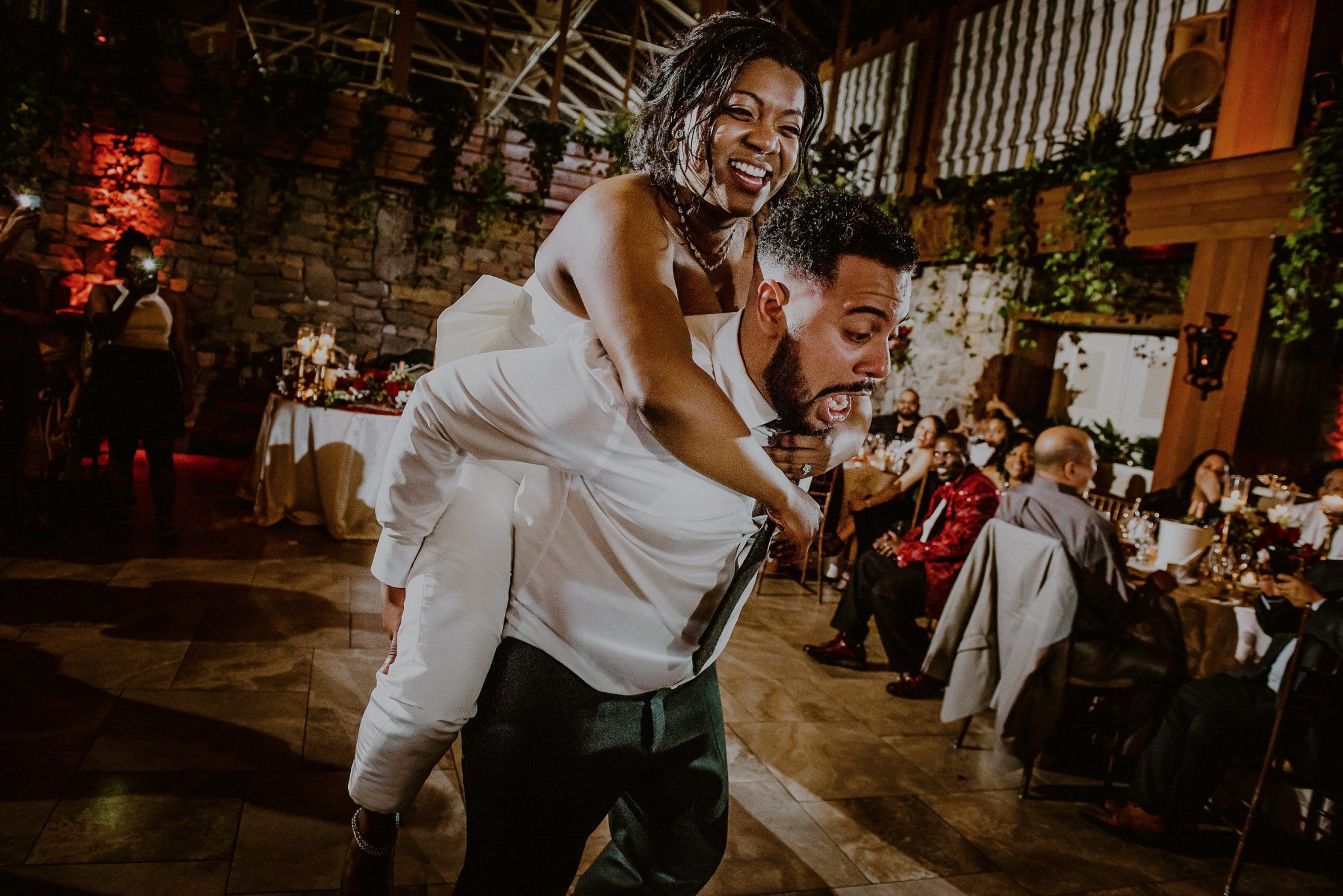 bride and groom on dance floor at fox hollow wedding reception