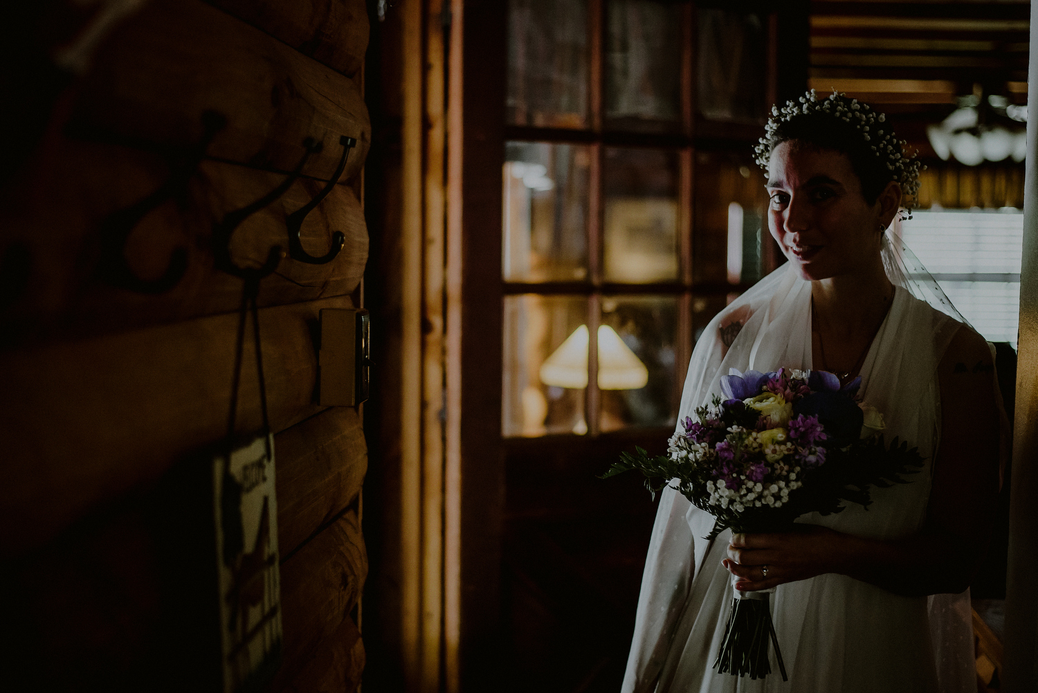 bride prepares for backyard wedding at home in NJ