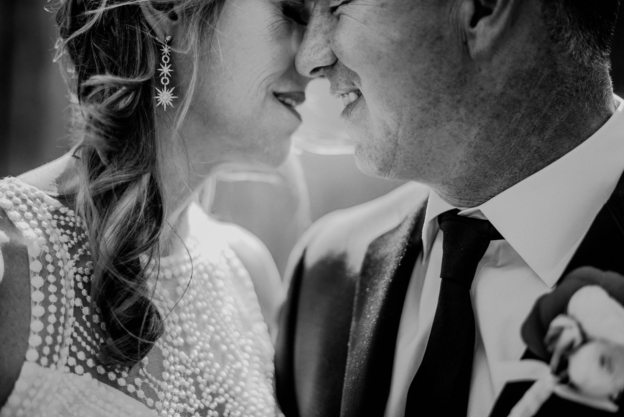 black and white wedding portrait 