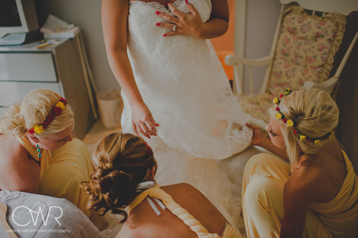 laurita winery wedding: bride getting ready with bridesmaids