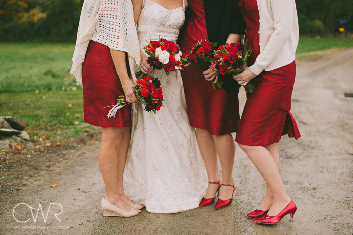 artistic wedding photos of bridesmaids in fall colors