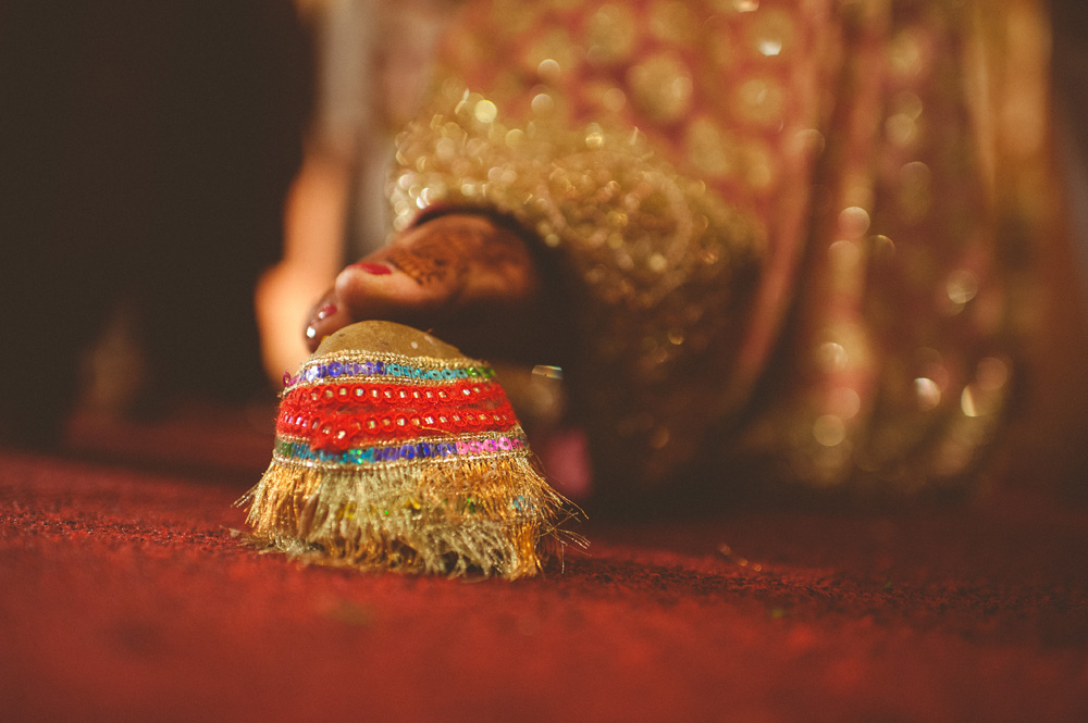 indian wedding photographer in parsippany nj hilton captures hindu and sikh wedding traditions