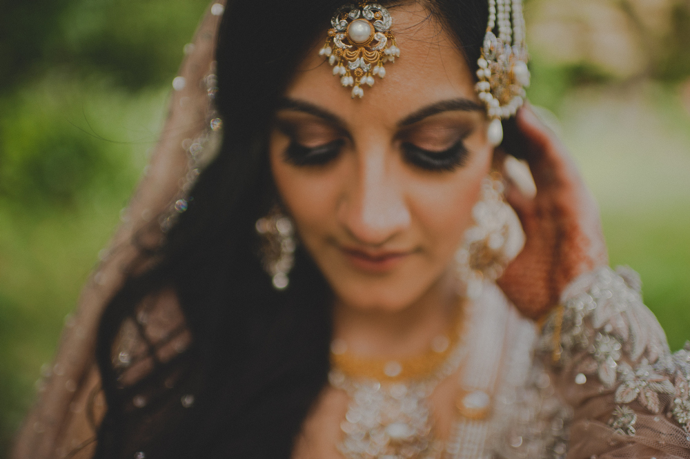 unique south asian wedding portraits