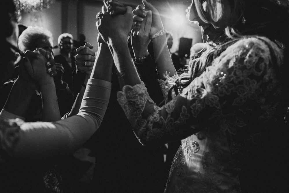 b&w wedding photos