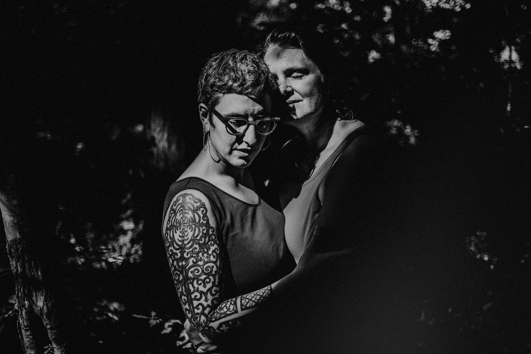 tatooed engagement photos