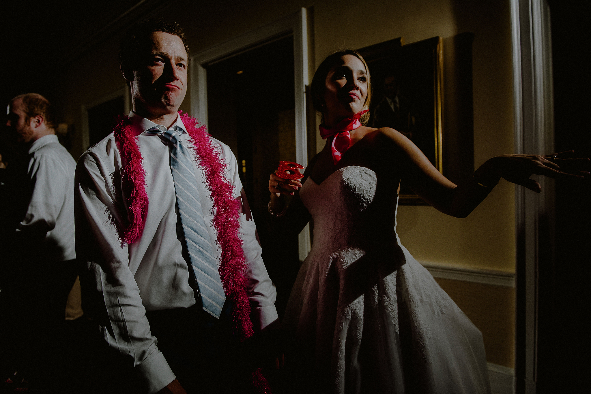 creative light wedding photos