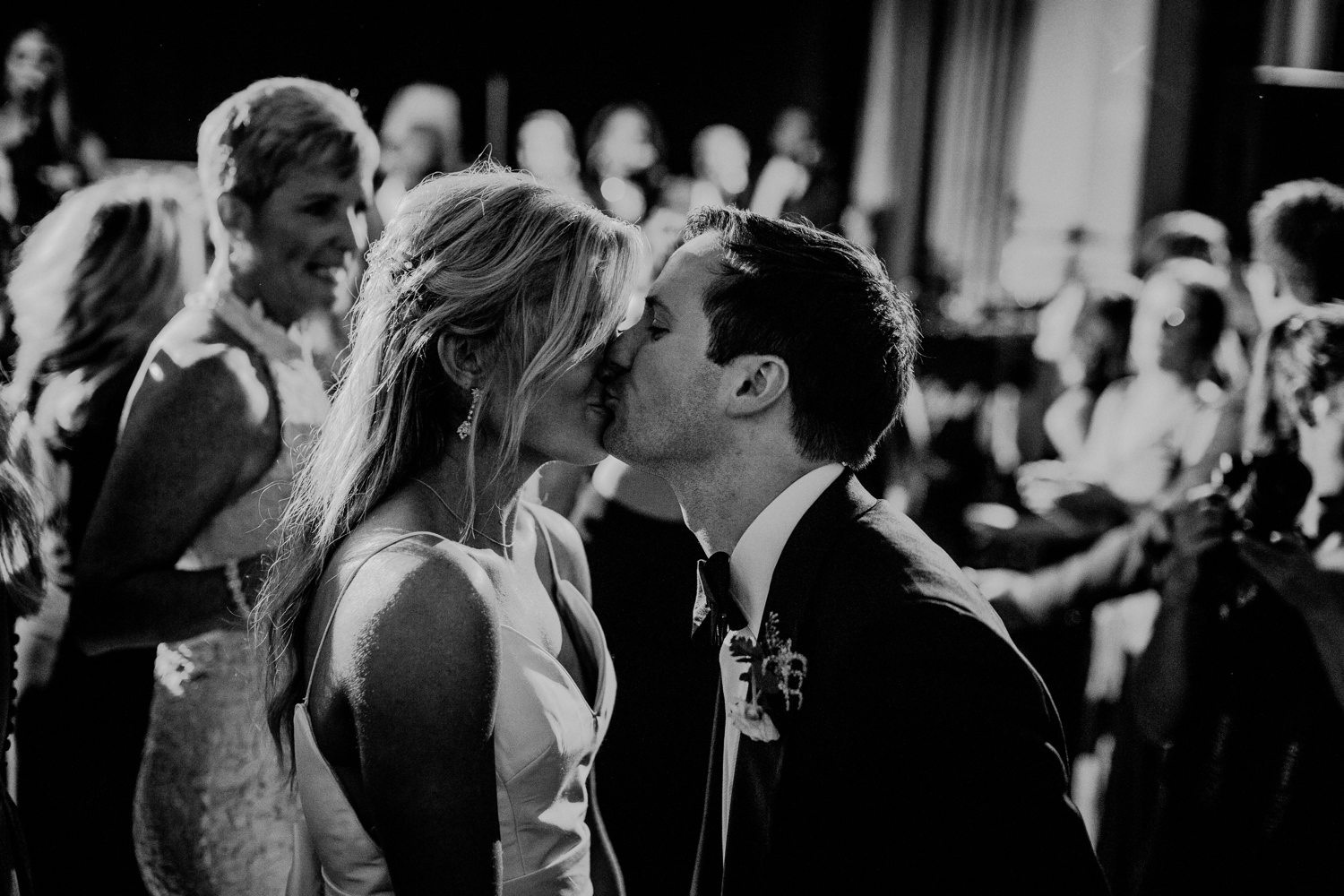 creative wedding photos bride and groom kissing at Fiddler's Elbow Country Club in Bedminster