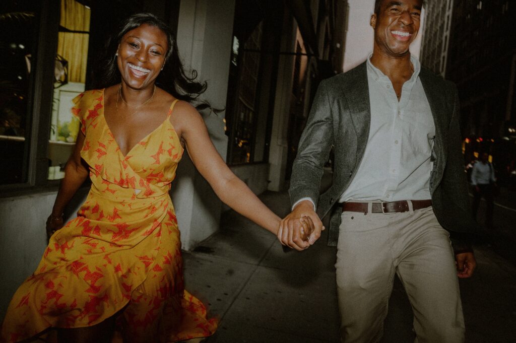 tips for engagement photos in NYC - nighttime photos