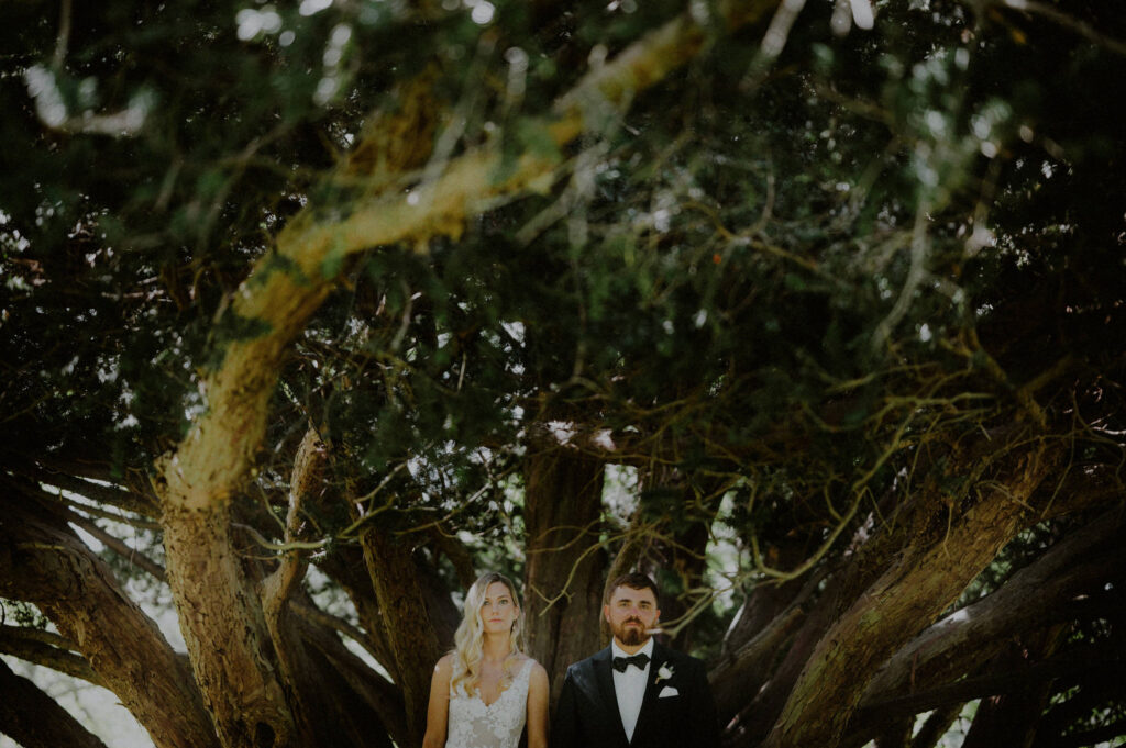 Bride and Groom Wedding Photos at Skylands Manor at NJ Botanical Gardens by Carolina Rivera