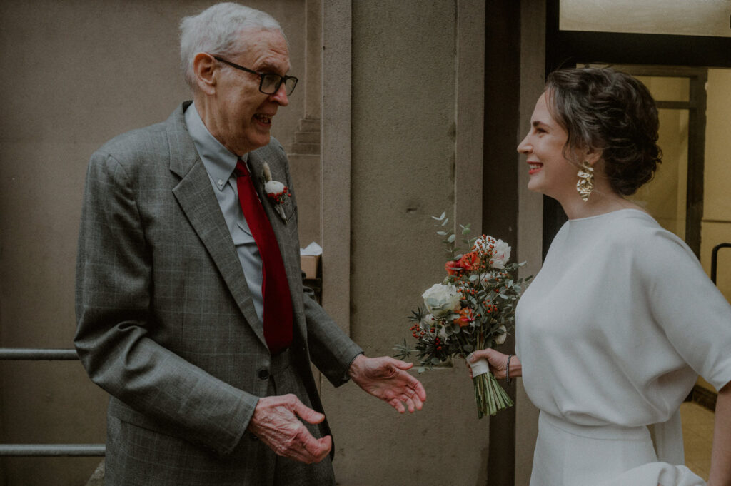 father daughter emotional first look