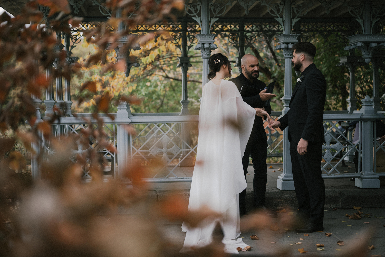 Intimate Fall Wedding Ceremony Nyc Central Park Ladies Pavillion Elopement